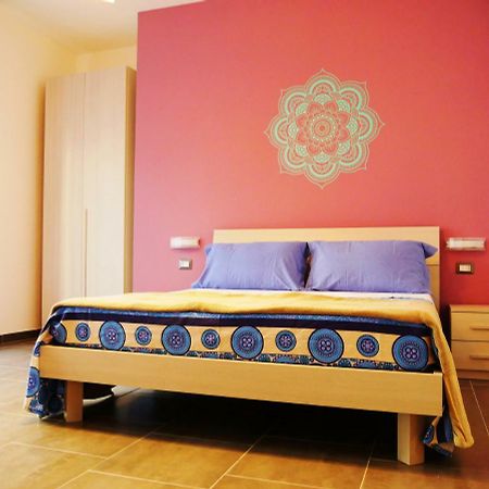 Casa Namaste Bed & Breakfast Лече Екстериор снимка